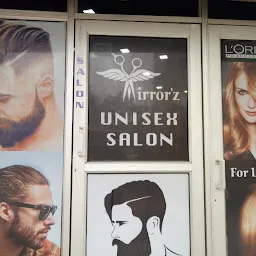 Mirror'z Unisex Salon