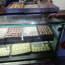 Mishra Sweets