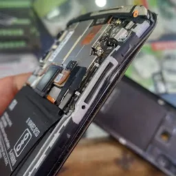 Mobile Care iPhone Repairing & Unlocking