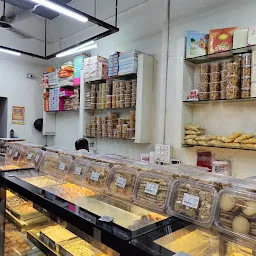 Mohan's Sweets & Snacks