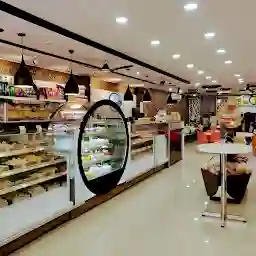 New Mohan Sweets & Bakers