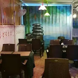 Mojo Garden Restaurant