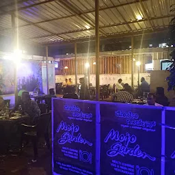 Mojo Garden Restaurant