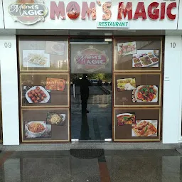 Mom's Magic Restaurant