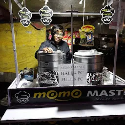 Momo Masti