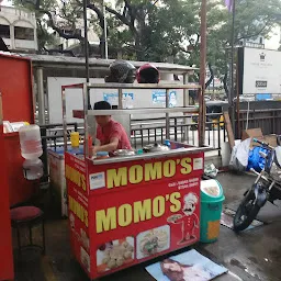 Momo's