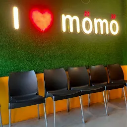 Momomia Restaurant