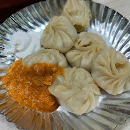 Momos and Rolls Corner