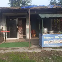 Momos House
