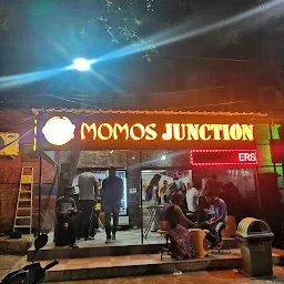 Momos Junction