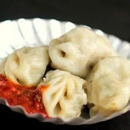 MOMOS PANDA