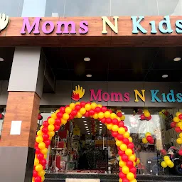 The Moms N Kids Mart