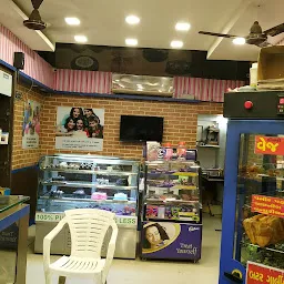 Monginis Cake Shop