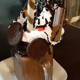 The live ice cream bar