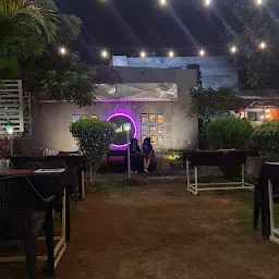 Moonlight Garden Restaurant