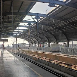 Moosapet Metro Station