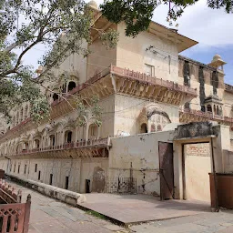 Moosi Maharani Ki Chhatri