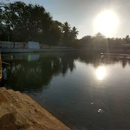 Moovarasampet pond walking track