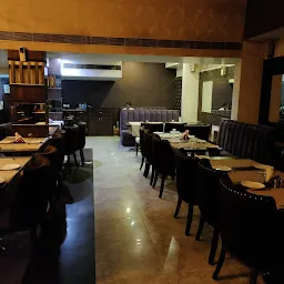 Moti Mahal Delux Restaurants
