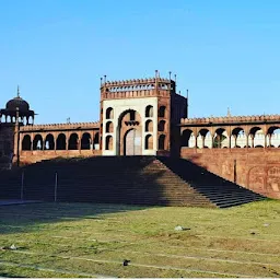 Moti Masjid