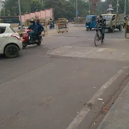 Motilal Nehru NIT Bus Stop