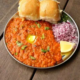 Motoos, famous vada pav, authentic pav bhaji and kulhad chai)