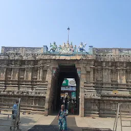 Mottai Gopura Vasal Athi Kumbeshvarar Temple