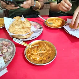 Mourya Special Cholai Kulchai & Bhatura