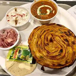 Mourya Special Cholai Kulchai & Bhatura