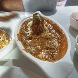 Mr.Singh's Restaurant - Best Veg & Non Veg Restaurant in indore(Near me)