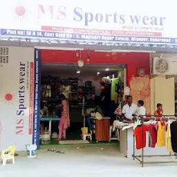 Sportswear shop outlet nearby