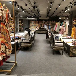 Mugdha Saree Store Secunderabad Patny Center