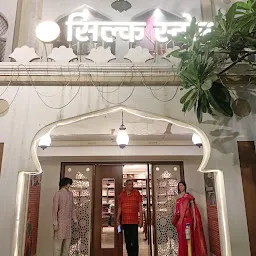 Mughal Silk Store ( Paithani Sarees & Himroo Sarees )