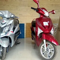 Mukan E Motors (okinawa electric scooter)