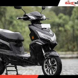 Mukan E Motors (okinawa electric scooter)