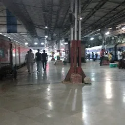 Mumbai Central Railway Station