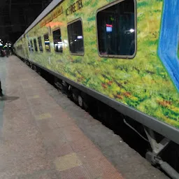 Mumbai Central Railway Station