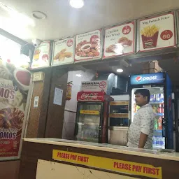 Mumbai's Momos & Burger