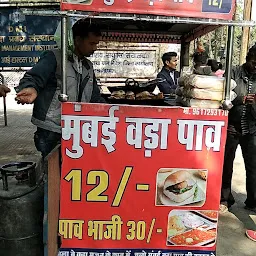 Mumbai Vada Paav