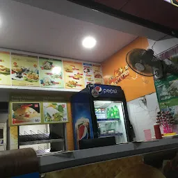 Mumbai Wadapav Center