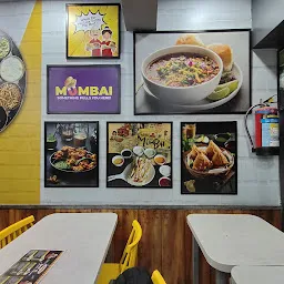 Mumbaiya Misal & Vadapav Gurukul