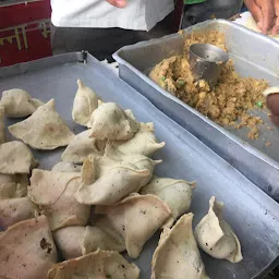 Munna Bhai Jalabi Samosa