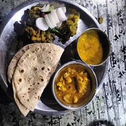 Munna Hotal ,food like Ghar ka khana