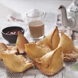 MUNNA SAMOSA