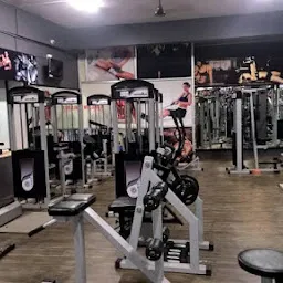 MUSCLE FACTORY THE FITNESS HUB