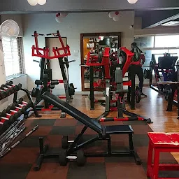 MUSCLE PLANET GYM