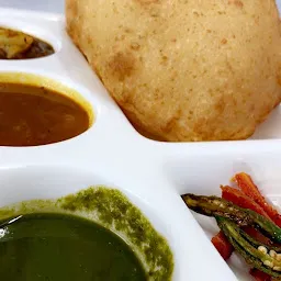 Nagpal Chholey Bhature