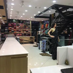 Naik Cloth Store