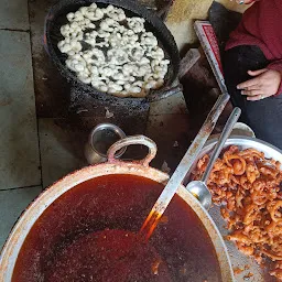 Naini Jalebi Bhandar