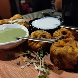 Nainital Momos